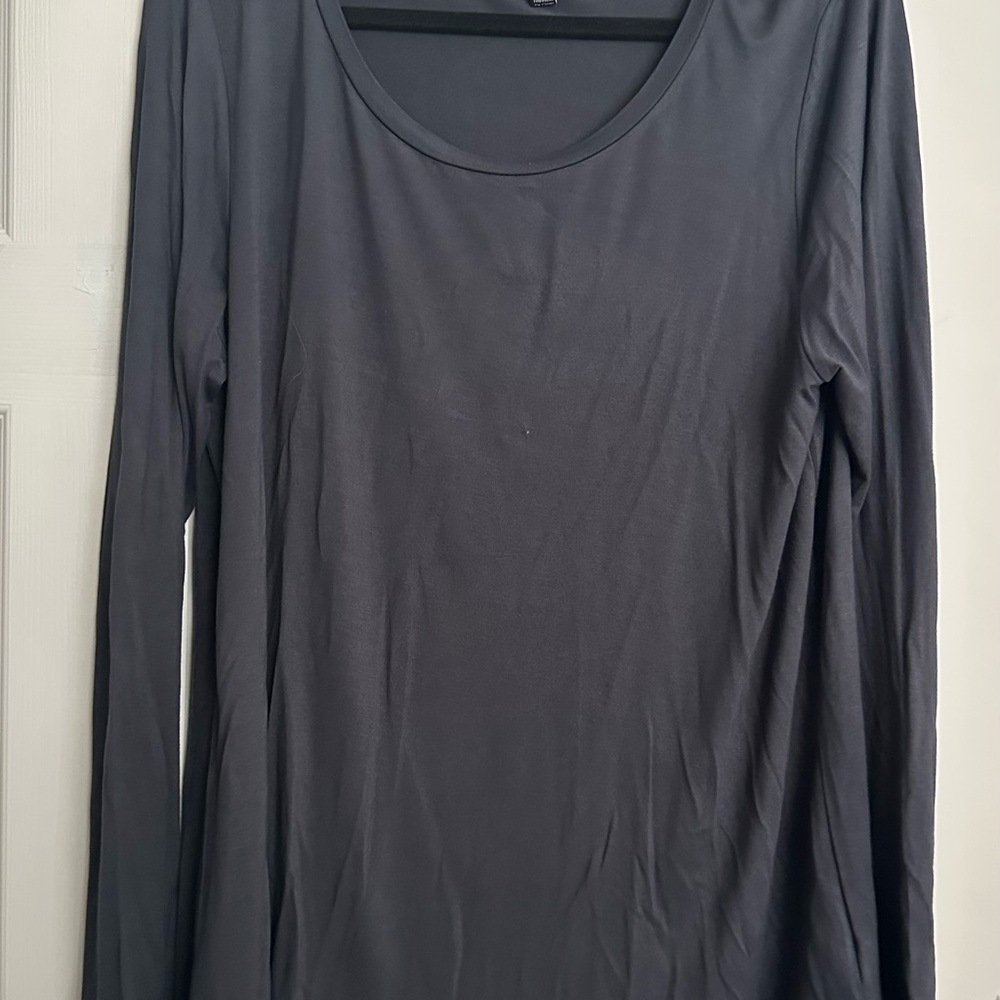 Cable & Gauge Long Sleeve Top - Charcoal